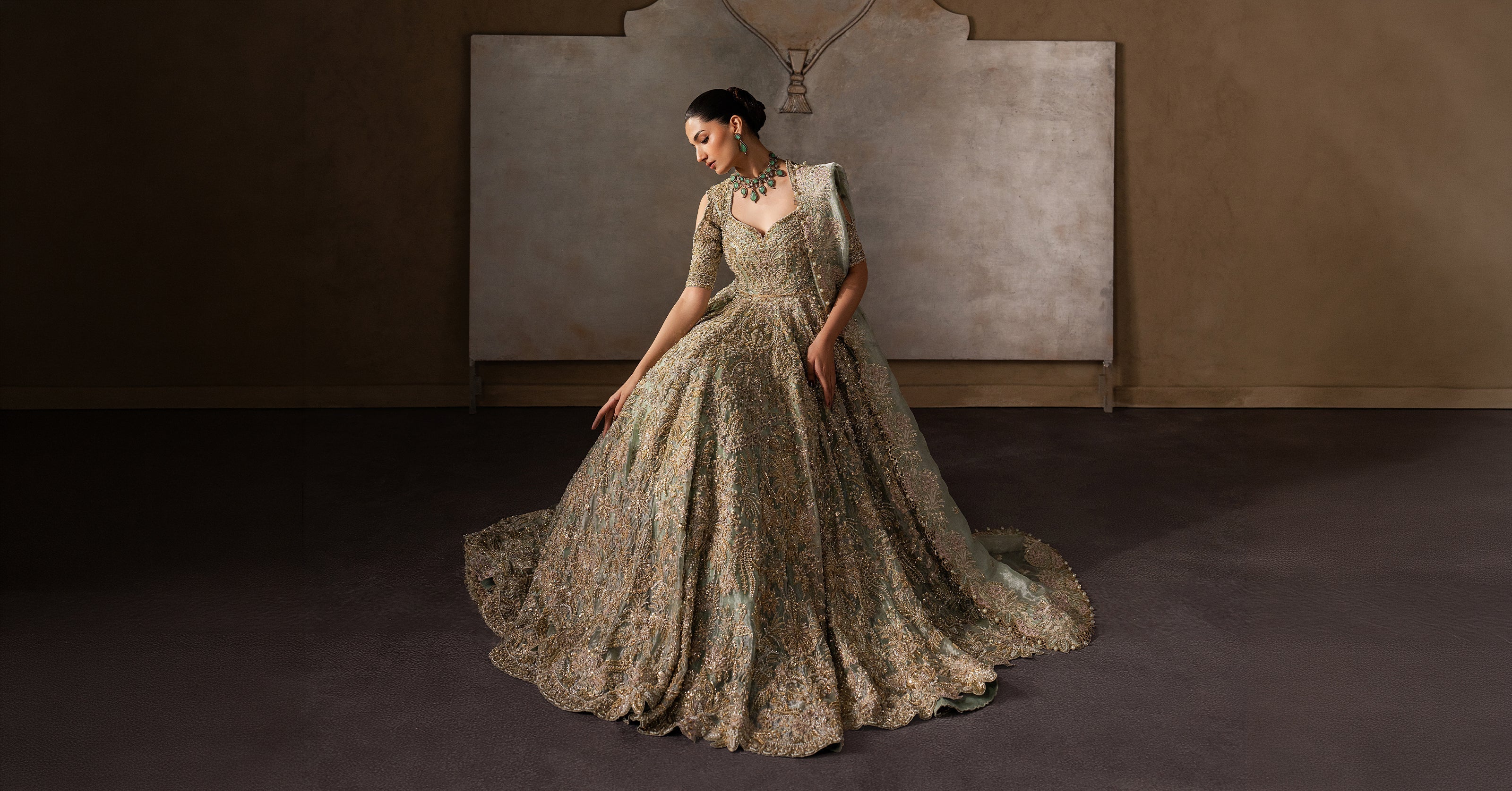 Pakistani wedding clothing