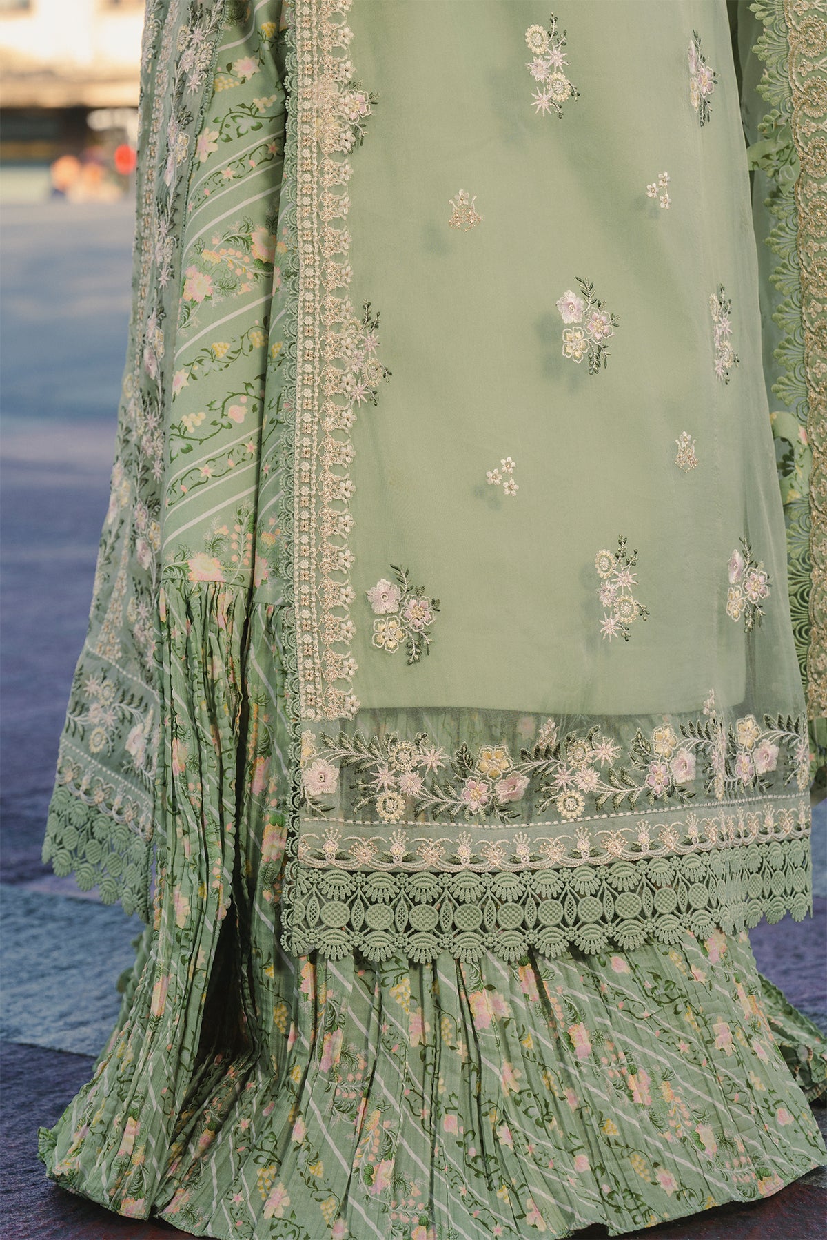 designer lawn suits