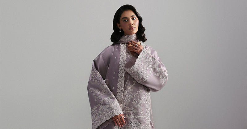 Women’s Apparel: A Blend of Tradition and Modern Style