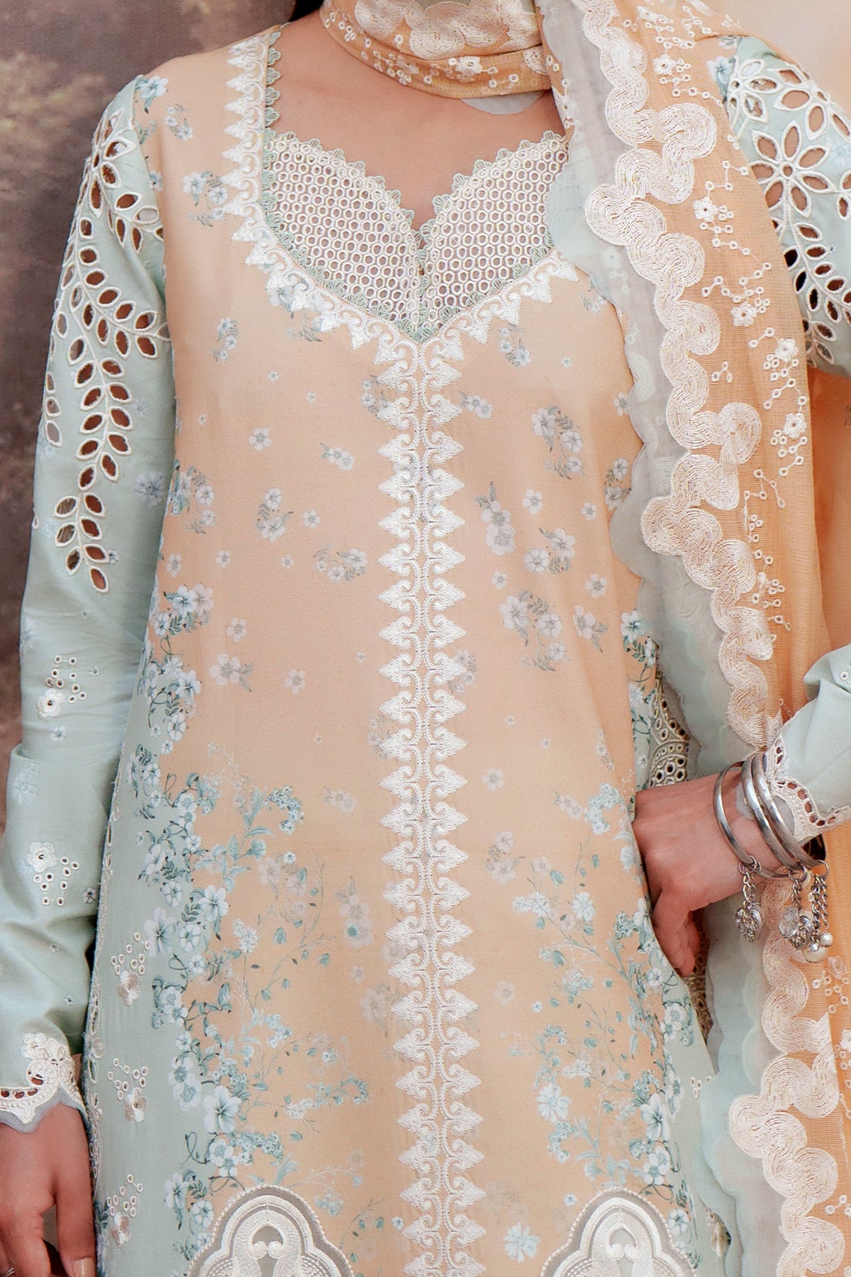 Velyra luxury embroidered lawn suit Pakistan Afrozeh