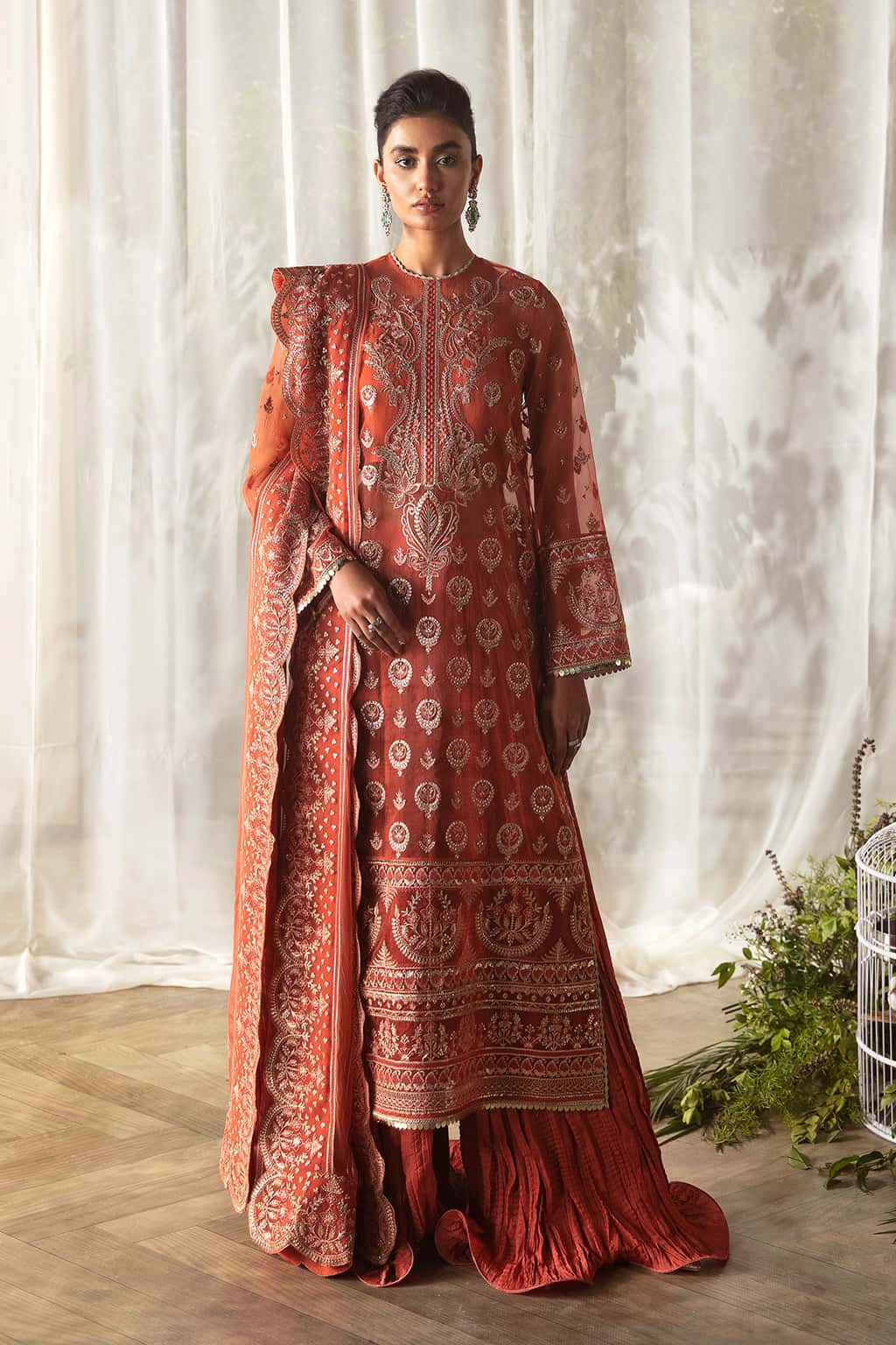 Stylish Chiffon Dresses in Pakistan – Chiffon Suit Collection