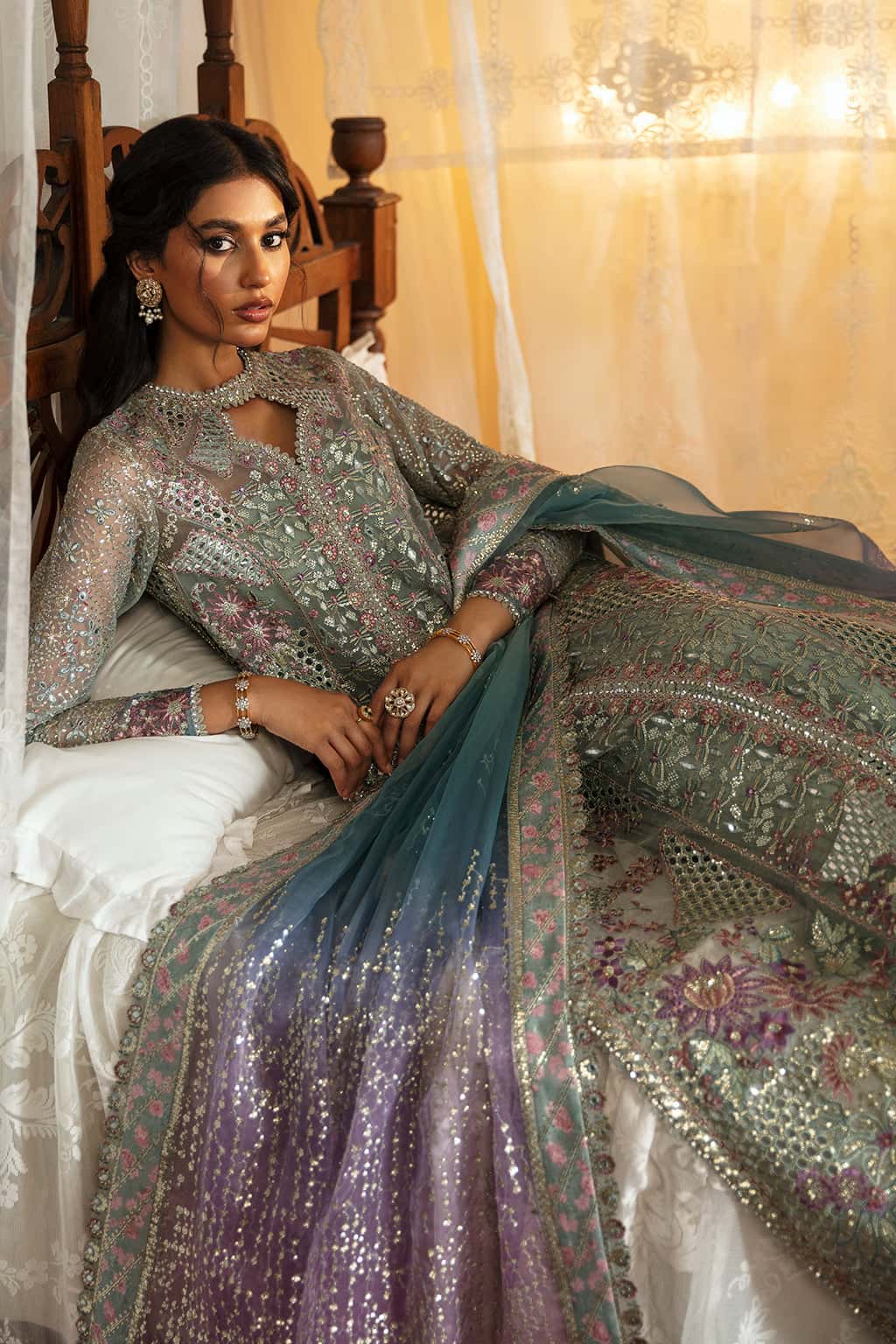 wedding dresses for ladies in Pakistan