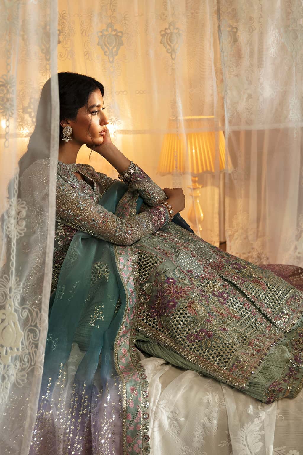 dresses for women in Pakistan