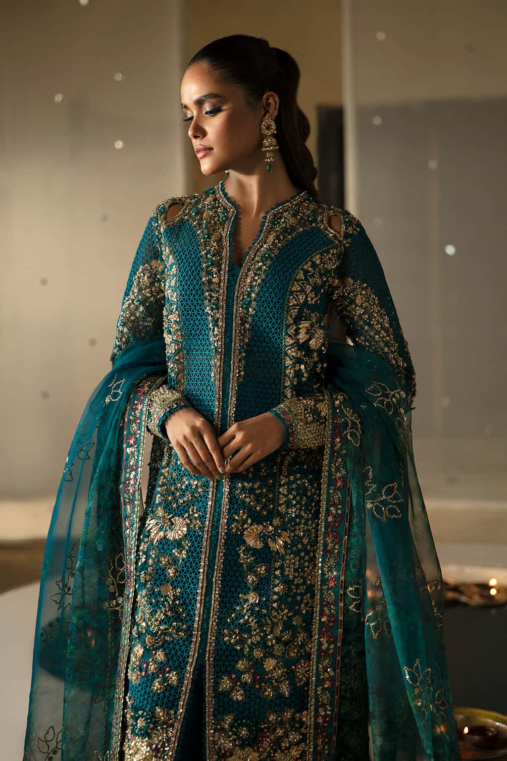 ladies dress in Pakistan