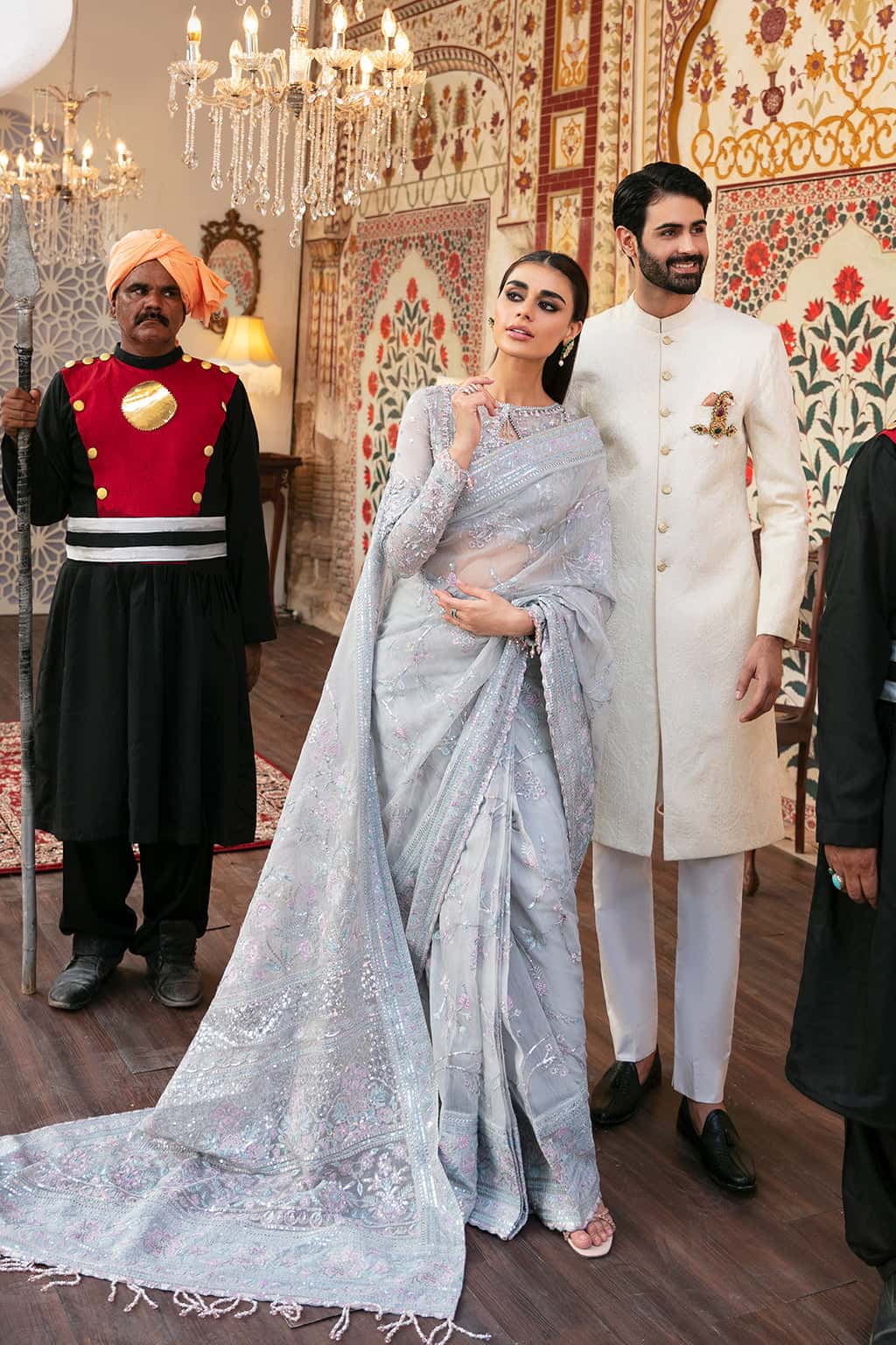 Pakistani outfit women
