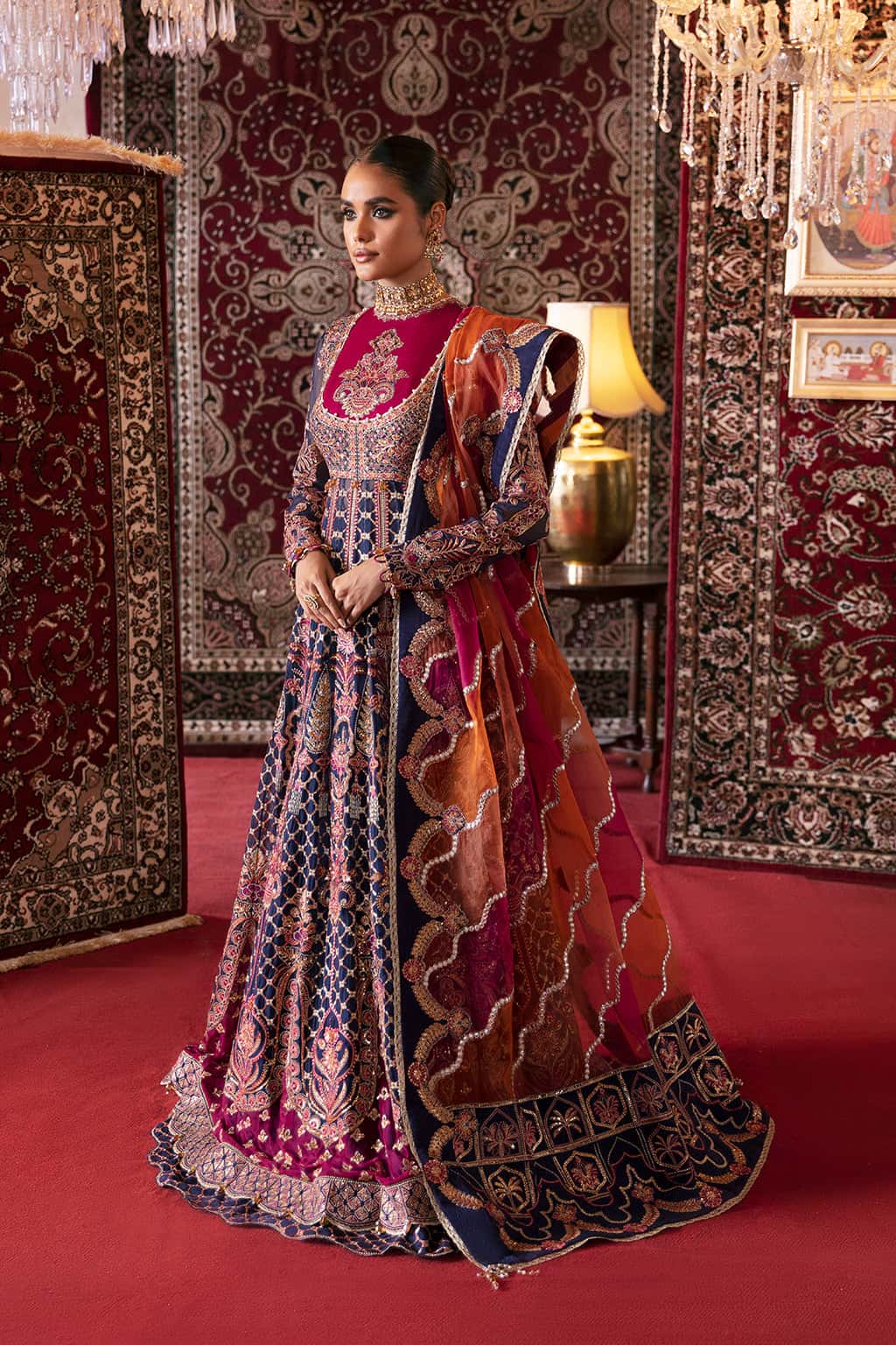 traditional Pakistani wedding dress