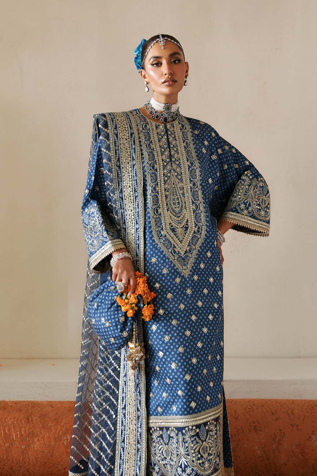 embroidered women's clothing