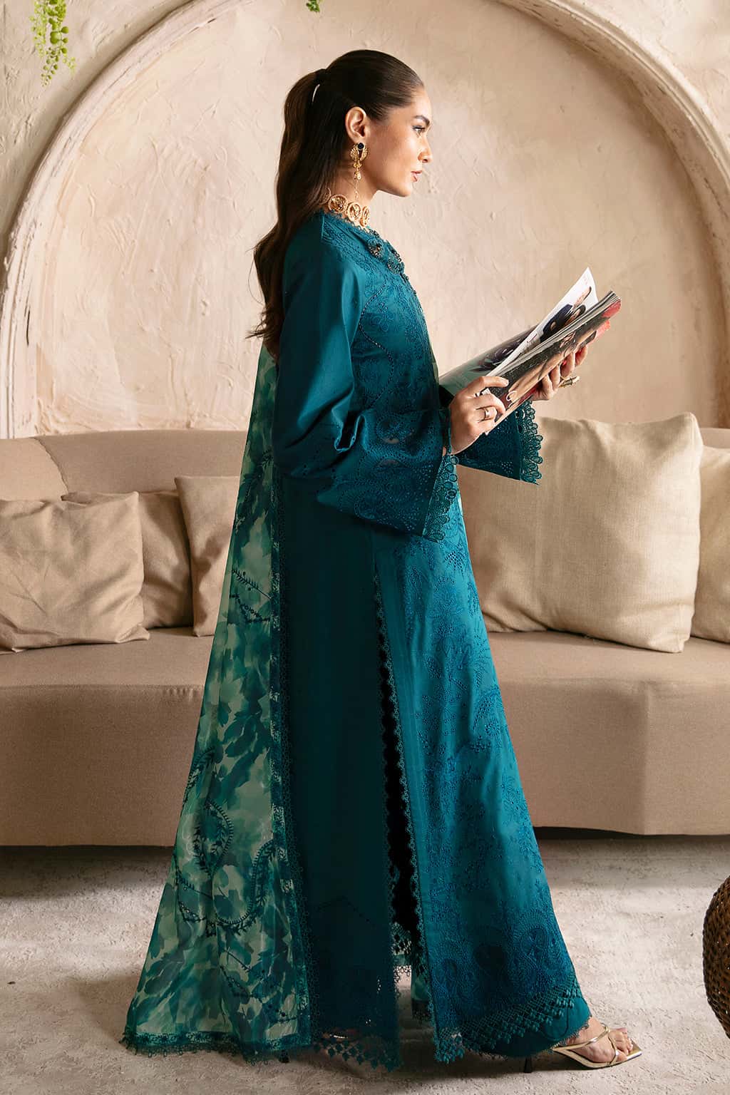 Mia