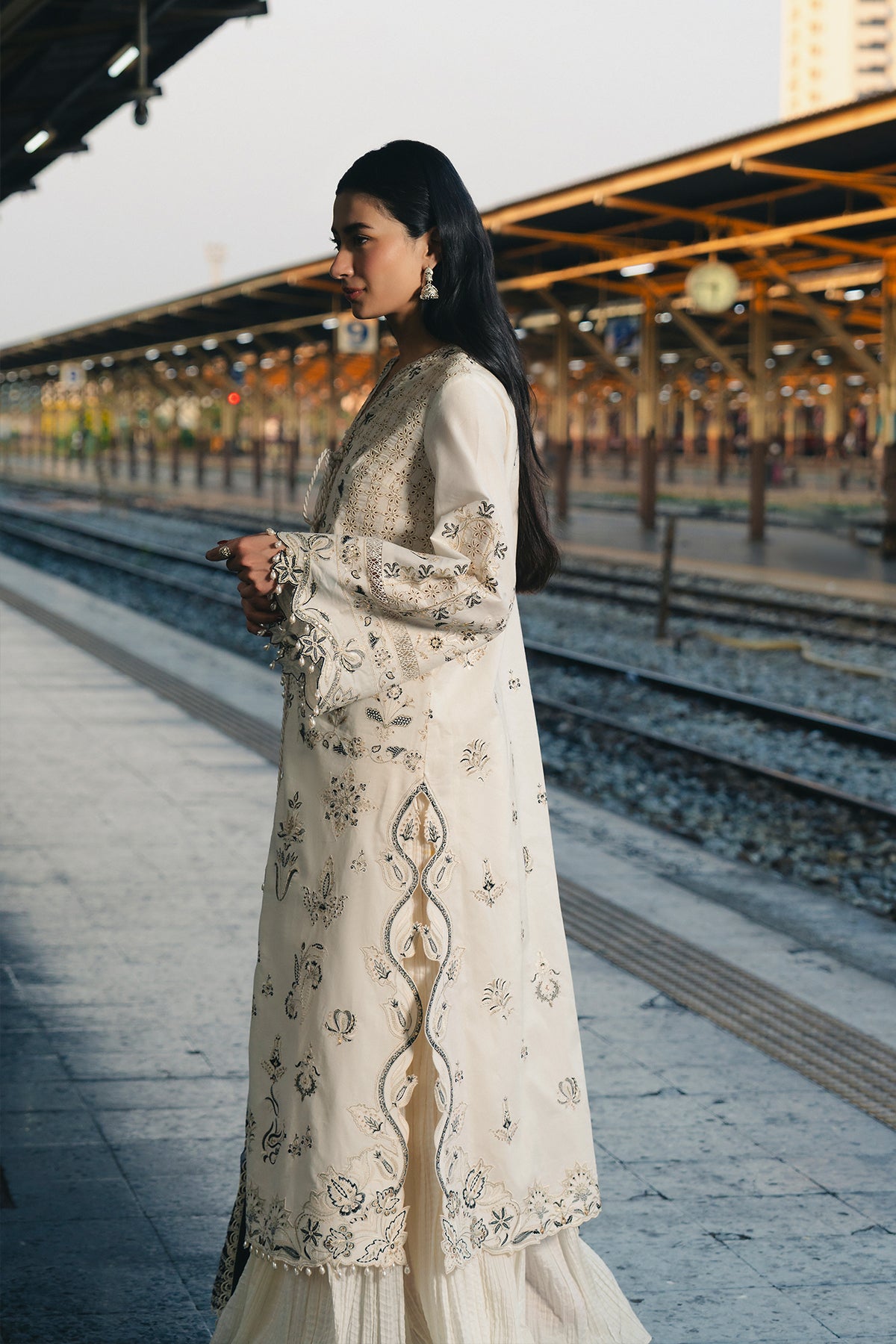 Khawaab Afrozeh Lawn Suit Luxury Embroidered Summer Dress 2026 Khawaab Afrozeh Lawn Suit Luxury Embroidered Summer Dress 2026