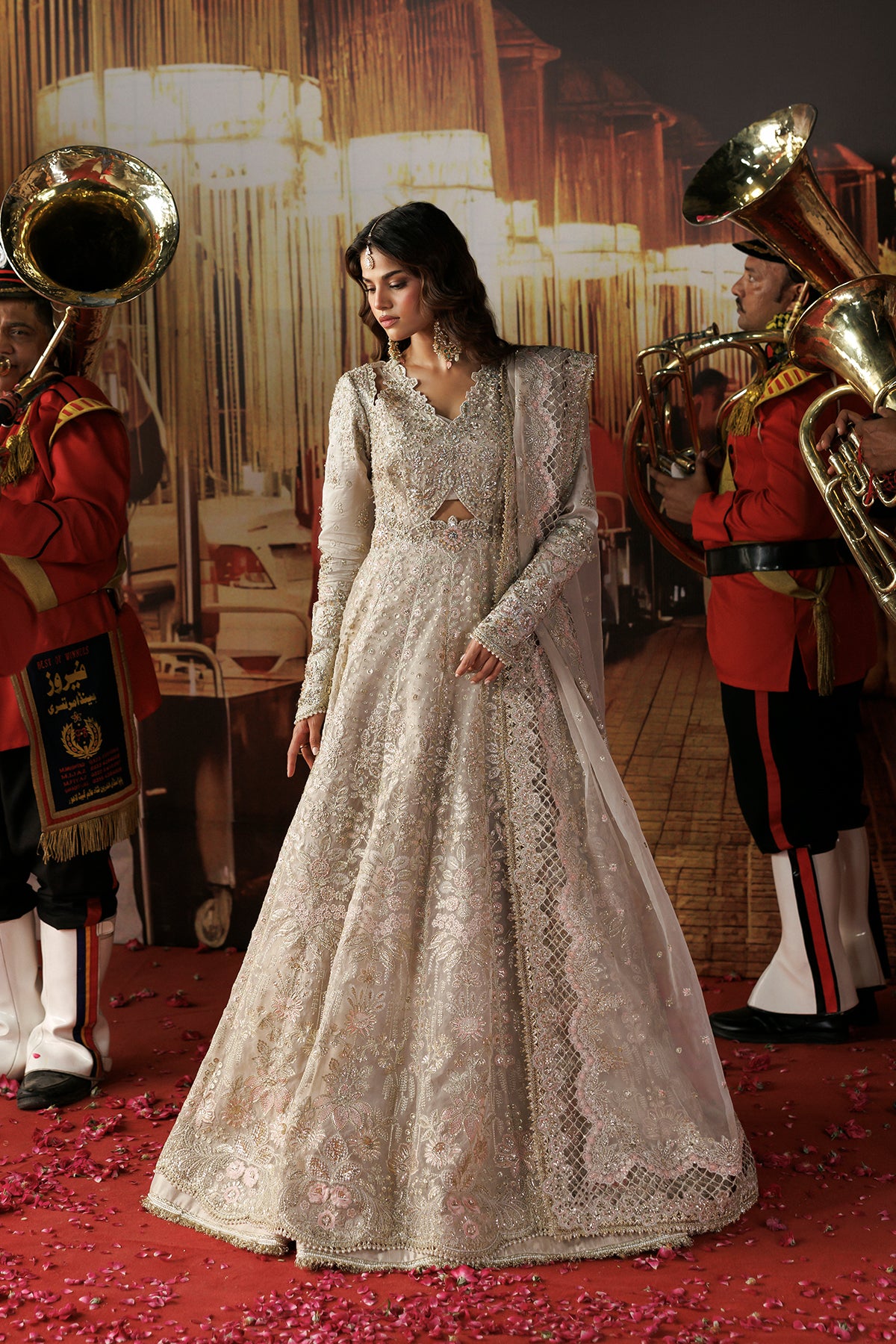 Retail Price: 24,900/-PKR