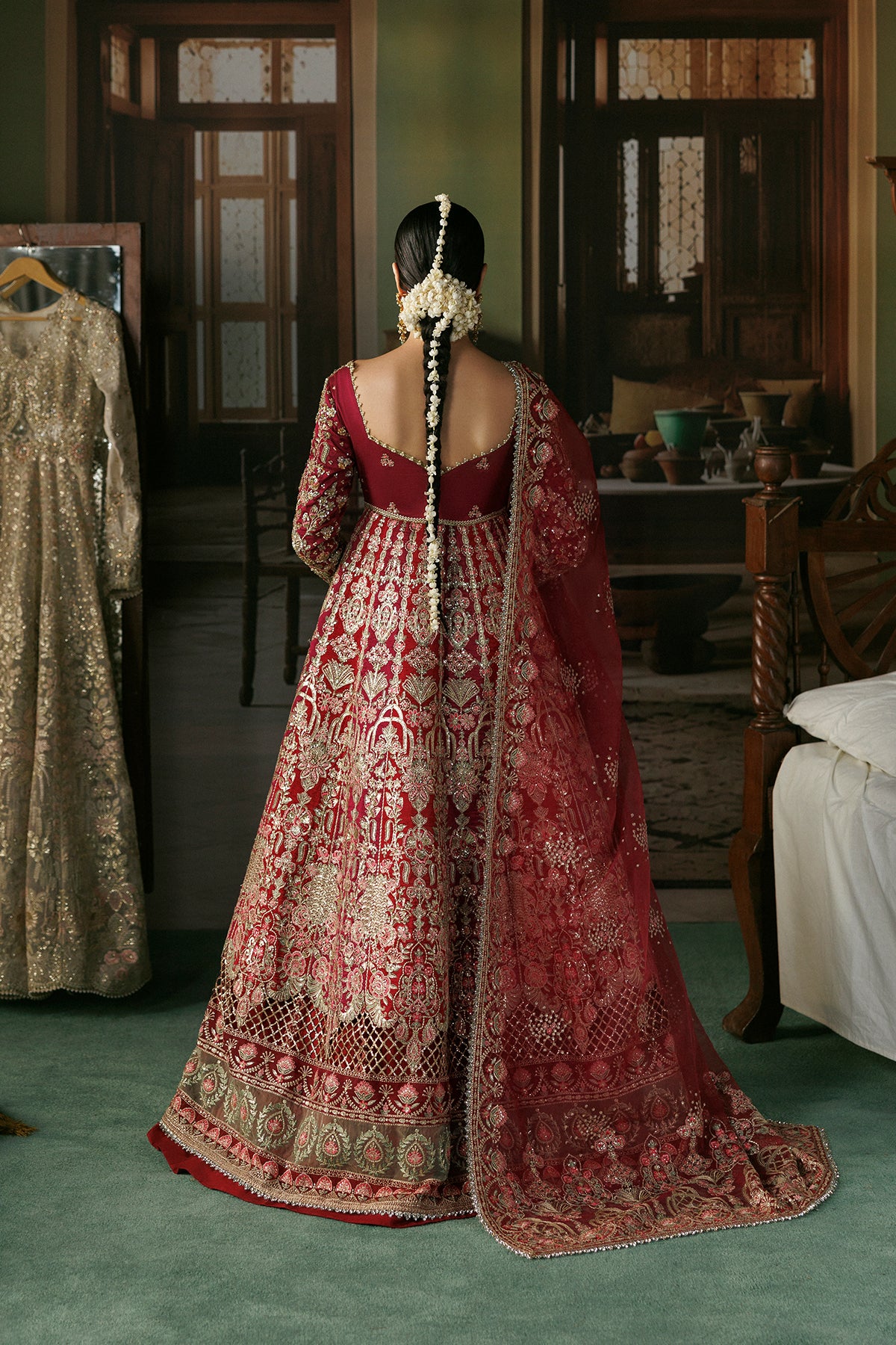 Retail Price: 24,900/-PKR