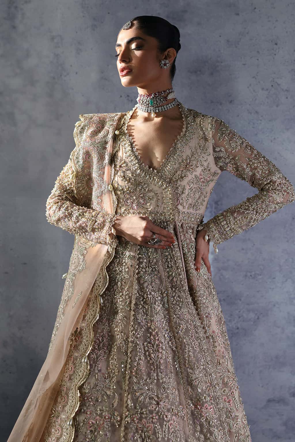 Pakistani maxi dresses for weddings