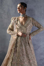 Pakistani maxi dresses for weddings