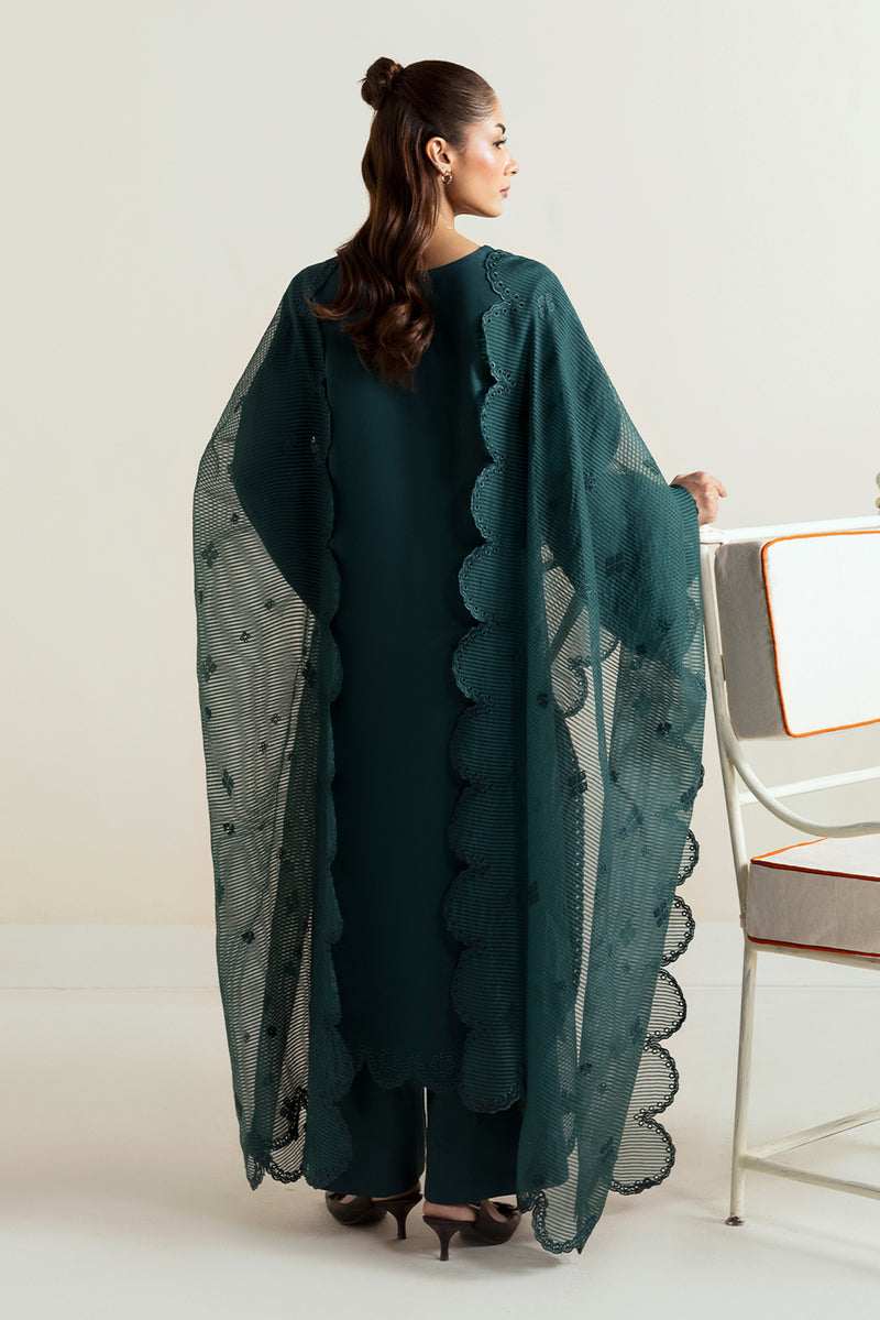 luxury lawn collection 2025