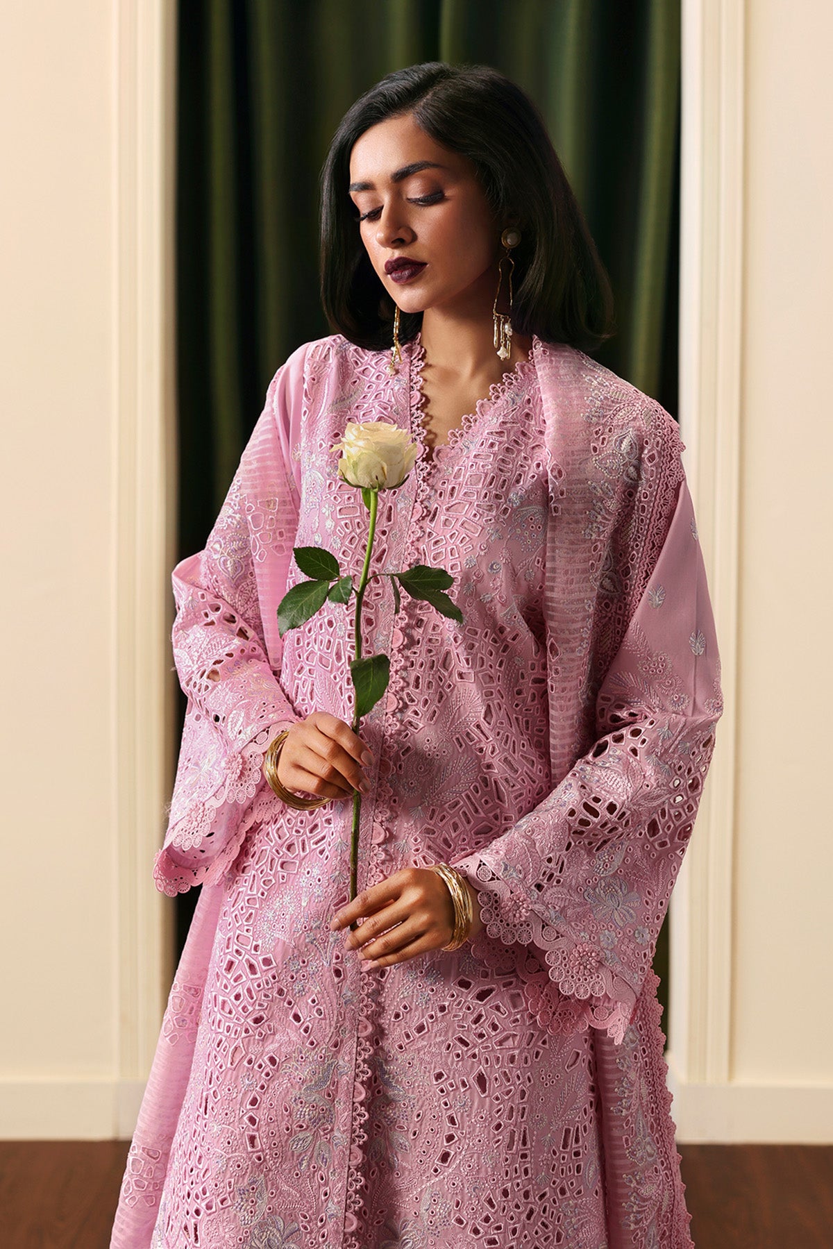 Pakistan lawn