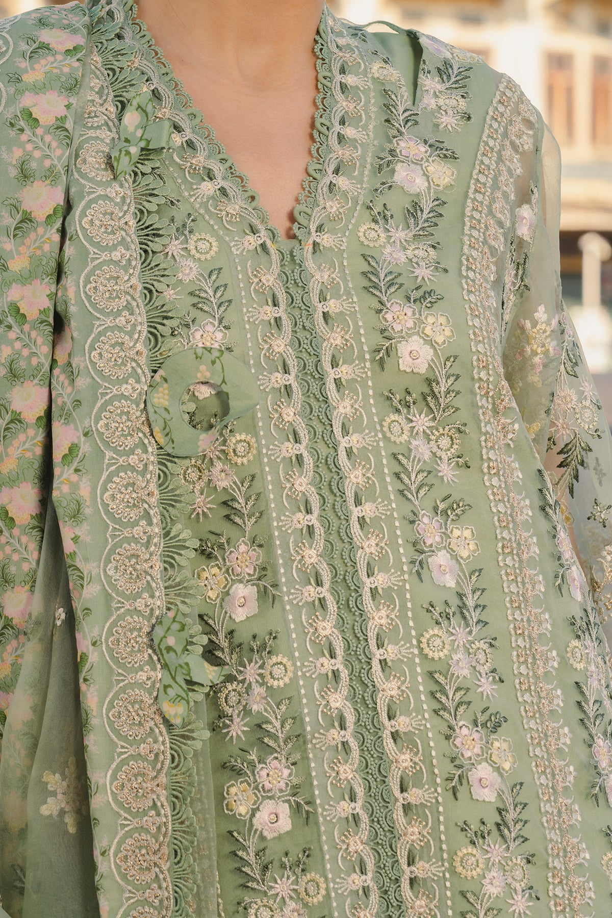 lawn suits online