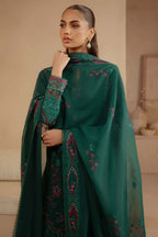 sale on Pakistani clothes