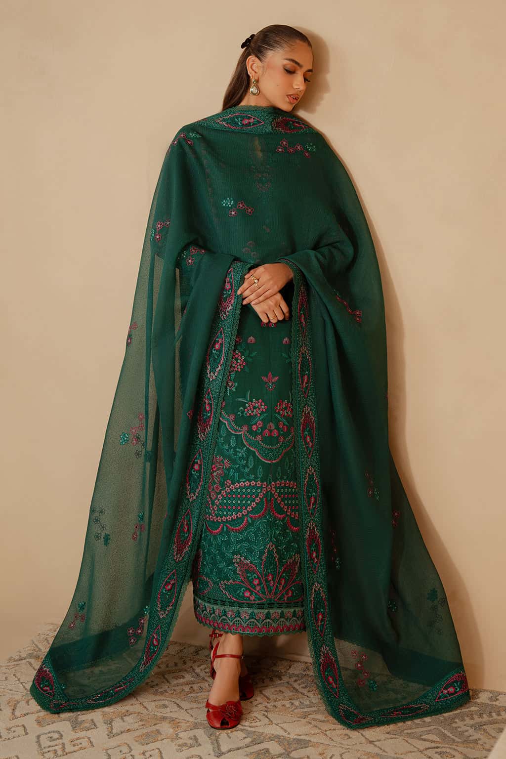 Pakistani dresses online