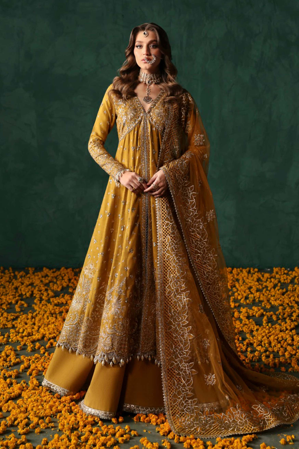 ladies dress brands in Pakistan