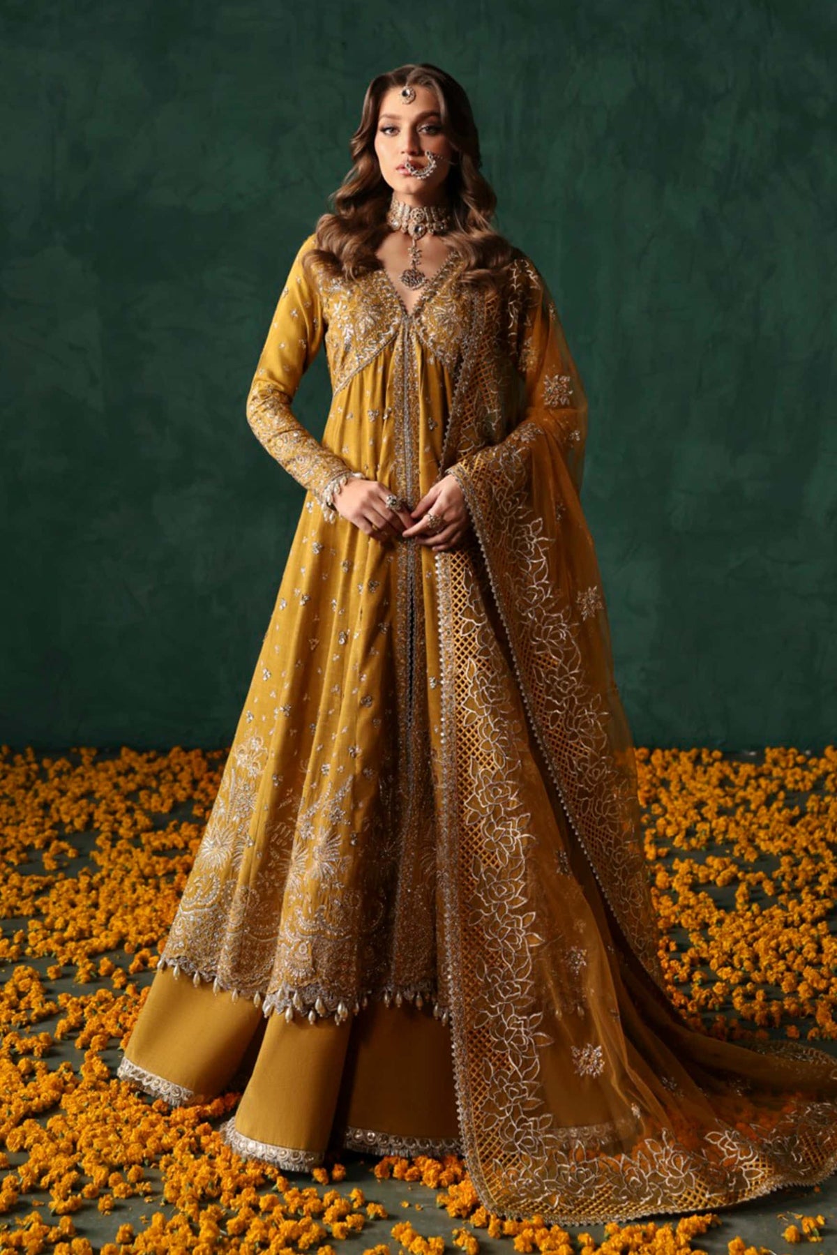 ladies dress brands in Pakistan