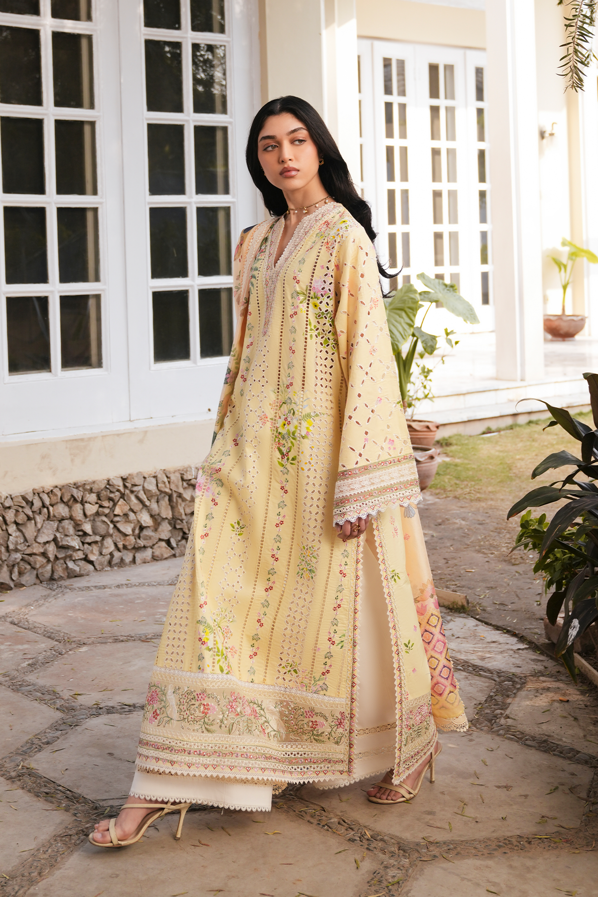 Afrozeh Florette collection Eira