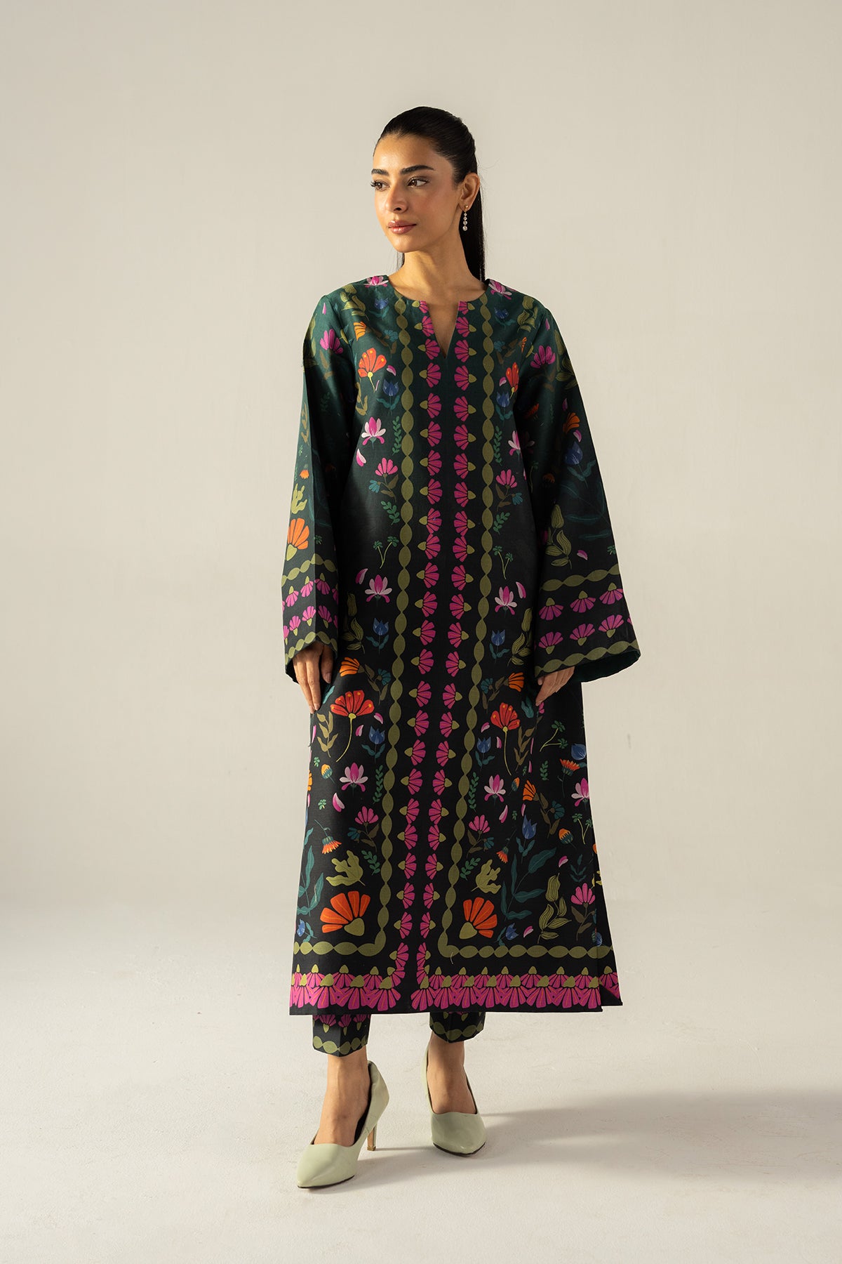 printed lawn suits