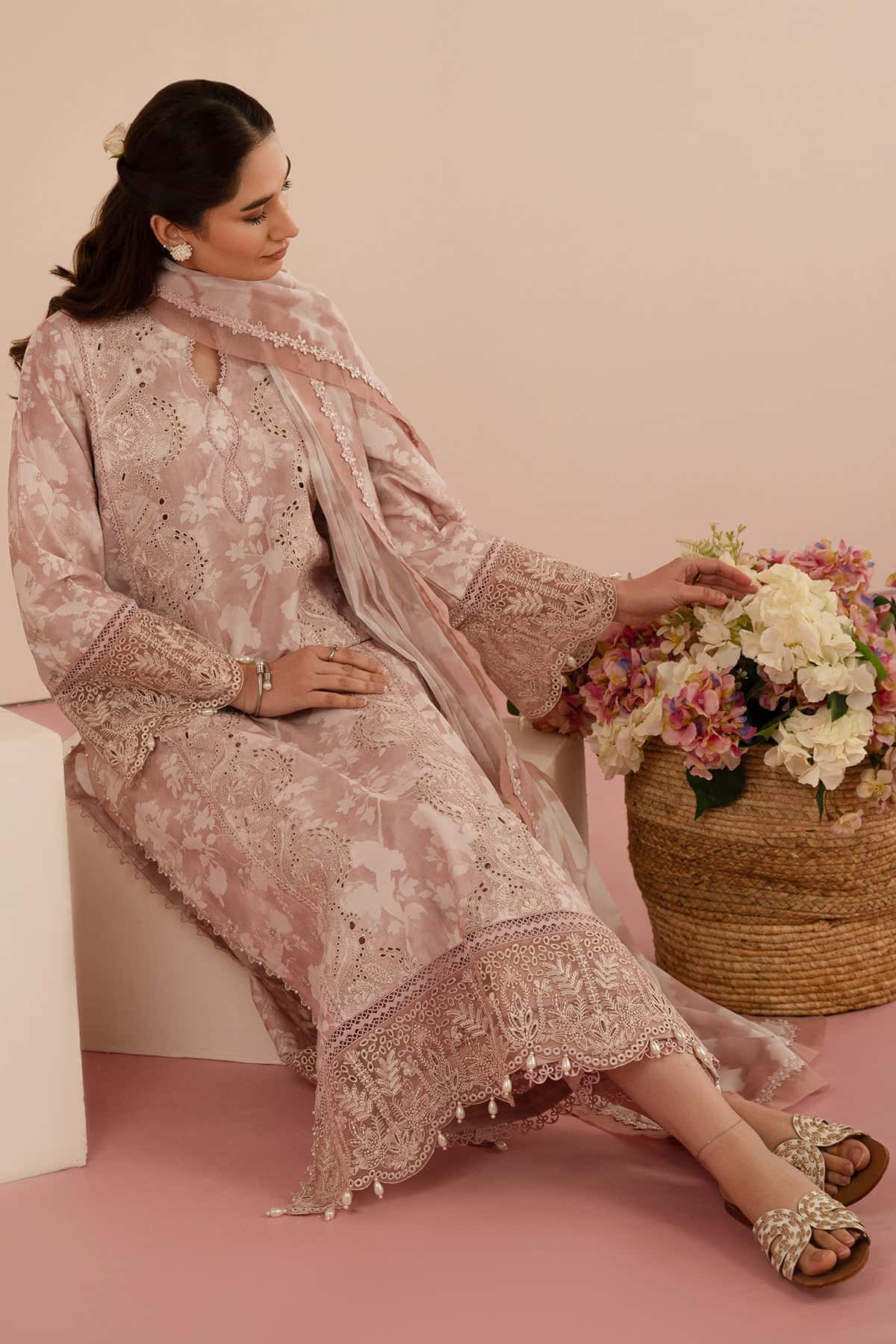Shop New Embroidered & Printed Lawn Suits Online Elegant Lawn Dresses Shop New Embroidered & Printed Lawn Suits Online Elegant Lawn Dresses