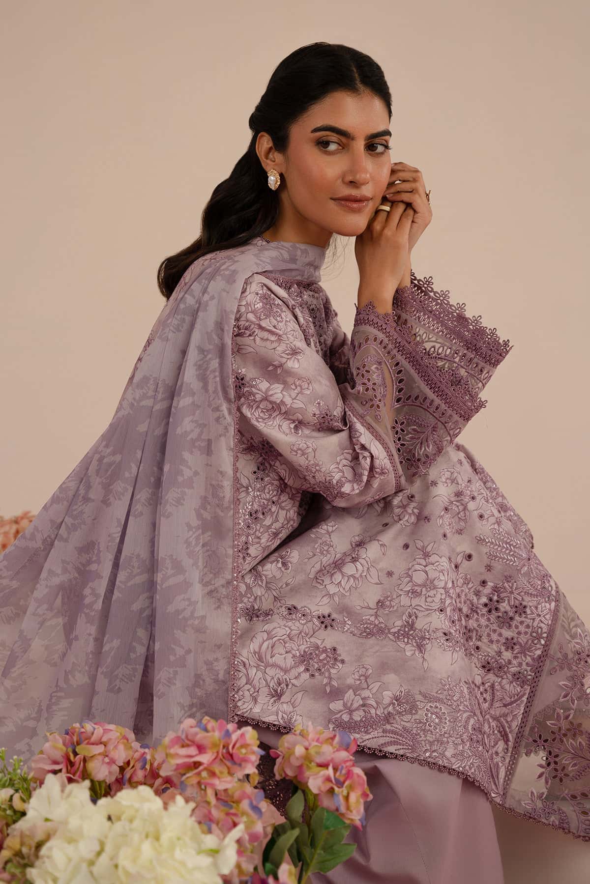 lawn dresses online