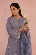 lawn pakistani suits