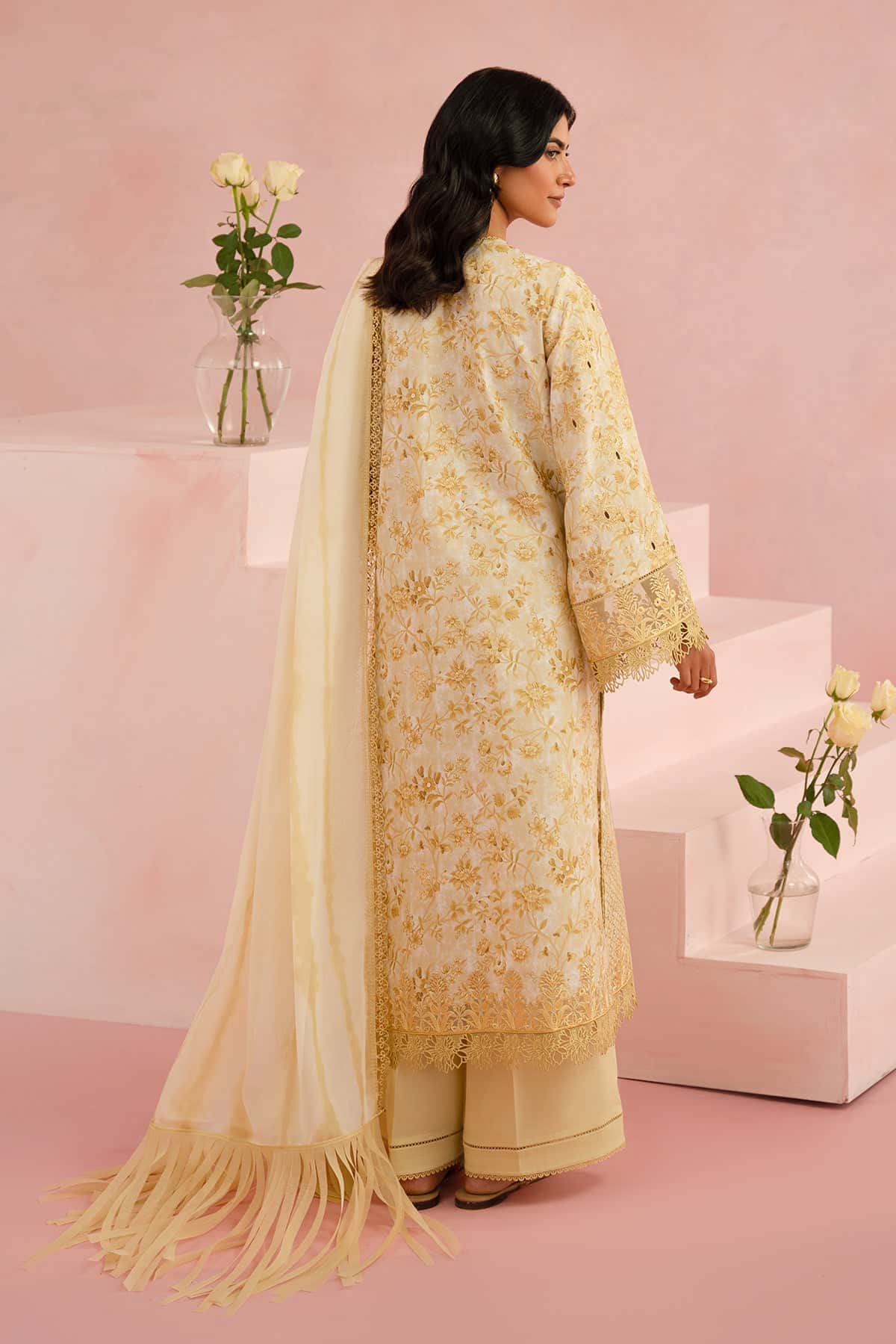 lawn suits online