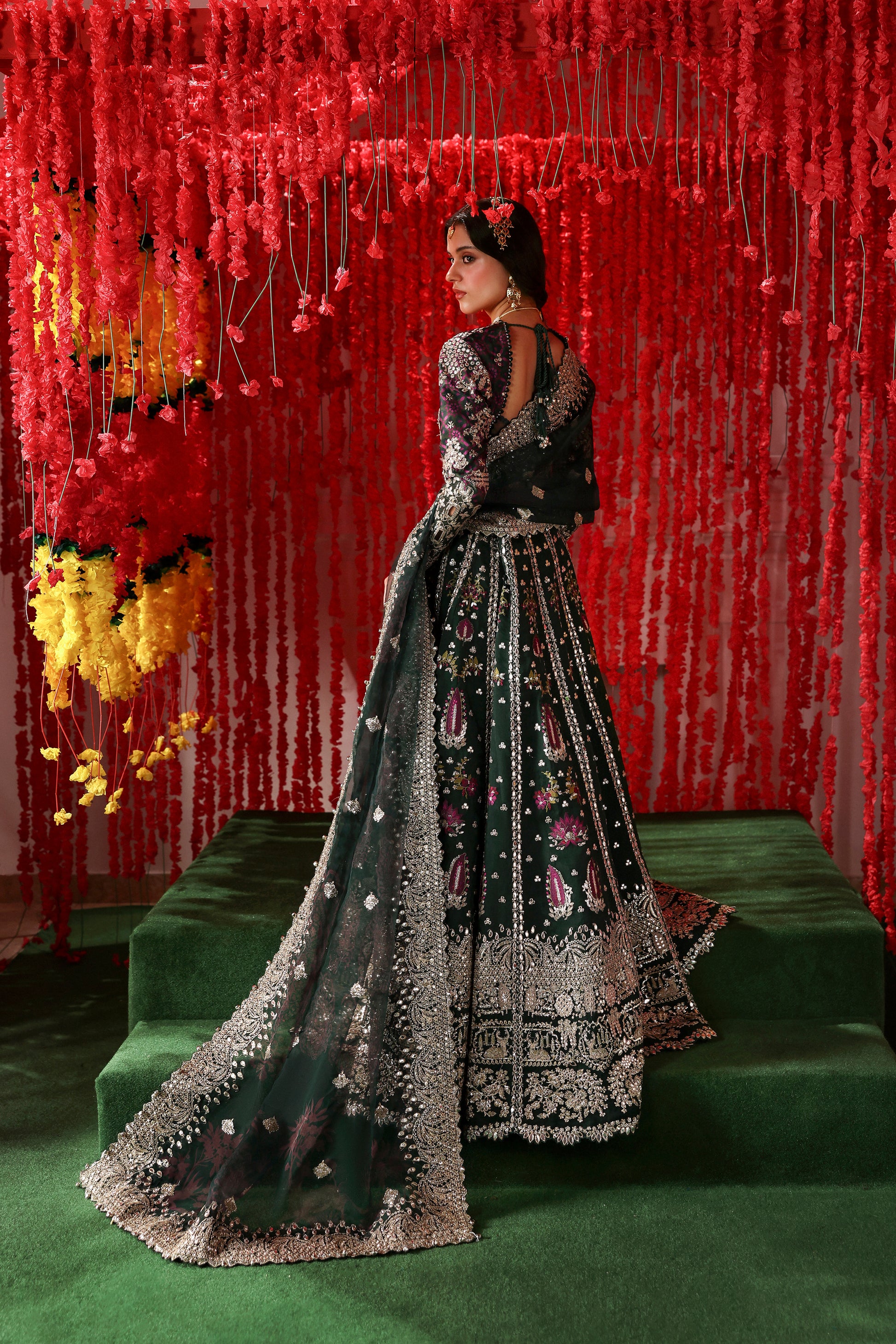 wedding dresses 